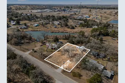 186 Zimmerman Avenue, Bastrop, TX 78602 - Photo 1