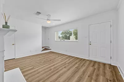 2401 Winsted Lane #6, Austin, TX 78703 - Photo 4