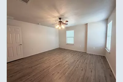4601 Nuckols Crossing Road, Austin, TX 78744 - Photo 8
