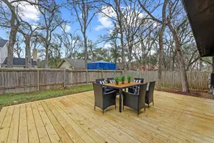 10244 Missel Thrush Dr, Austin, TX 78750 - Photo 36