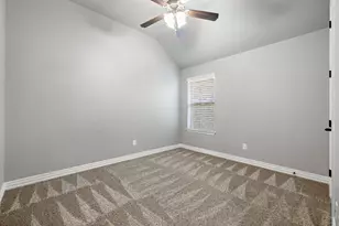 305 Miracle Rose Way, Liberty Hill, TX 78642 - Photo 30