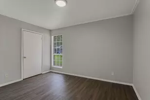 1811 Magnolia Dr, Round Rock, TX 78664 - Photo 8