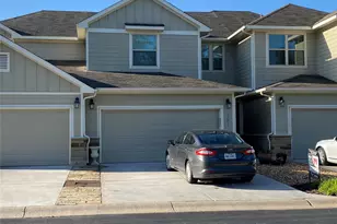351 Madison Oaks Ave, Georgetown, TX 78626 - Photo 2