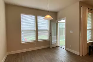 351 Madison Oaks Ave, Georgetown, TX 78626 - Photo 10