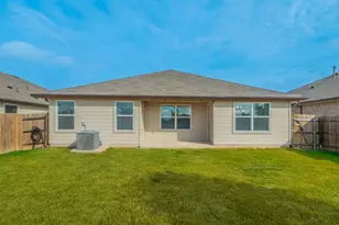 508 Marimoor Dr, Hutto, TX 78634 - Photo 24