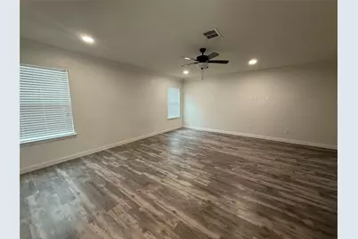 4305 Big Bend Trail, Taylor, TX 76574 - Photo 10