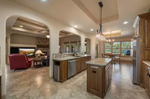 204 Overlook Ct, Georgetown, TX 78628 - Photo 8