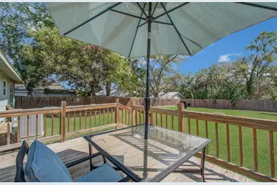 1004 Baumgarten Street, Schulenburg, TX 78956 - Photo 32