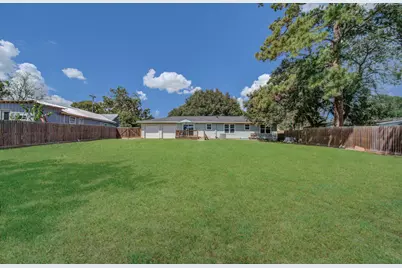 1004 Baumgarten Street, Schulenburg, TX 78956 - Photo 36