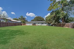 1004 Baumgarten St, Schulenburg, TX 78956 - Photo 36