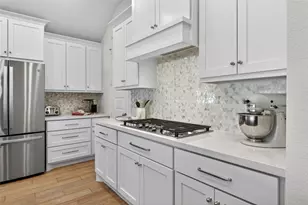 100 Peach Orch Ln, Georgetown, TX 78628 - Photo 4