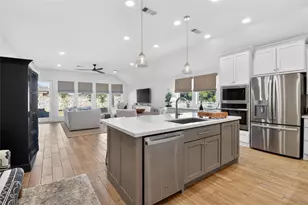 100 Peach Orch Ln, Georgetown, TX 78628 - Photo 2