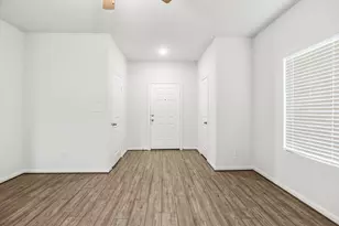 104 Katie Elder Dr, Jarrell, TX 76537 - Photo 6