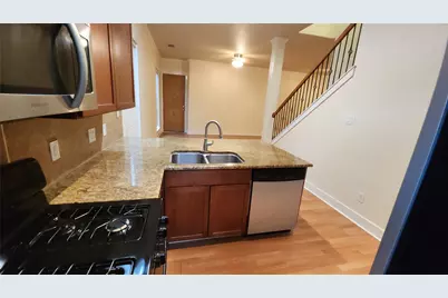 611 Franklin Boulevard #B, Austin, TX 78751 - Photo 2
