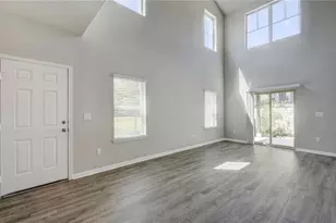 516 E Slaughter Ln, Austin, TX 78744 - Photo 2