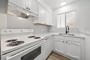 2410 Longview St, Austin, TX 78705 - Photo 4