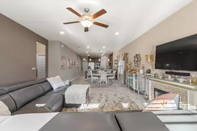 8721 Sikes Way, Austin, TX 78747 - Photo 14