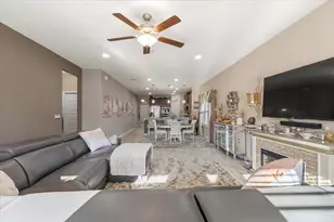 8721 Sikes Way, Austin, TX 78747 - Photo 14