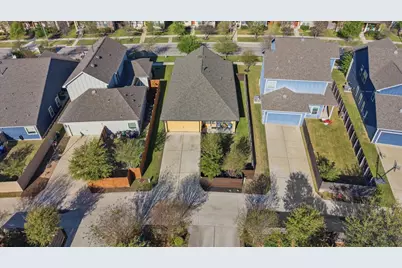 8721 Sikes Way, Austin, TX 78747 - Photo 36