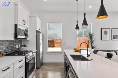 5401 Stuart Cir Drive #1, Austin, TX 78721 - Photo 10