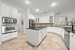 122 Sebastians Run, Austin, TX 78738 - Photo 4