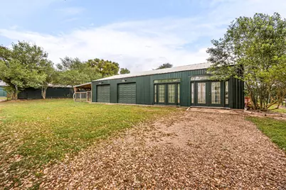 12900 Newberg Road, Cat Spring, TX 78933 - Photo 32