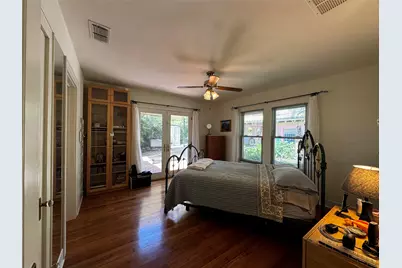 2002 East Side Drive, Austin, TX 78704 - Photo 8