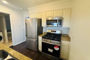 1500 East Side Dr, Austin, TX 78704 - Photo 10