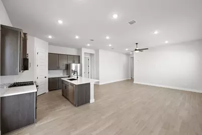 374 Kings Pine Drive, Dripping Springs, TX 78620 - Photo 6