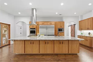 224 Liberty Bell Ln, Dripping Springs, TX 78620 - Photo 2