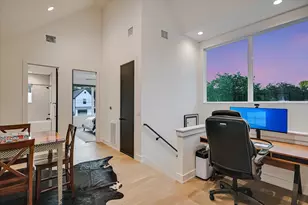 4509 S 2nd St, Austin, TX 78745 - Photo 20