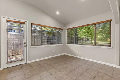 7604 Robalo Road, Austin, TX 78757 - Photo 14