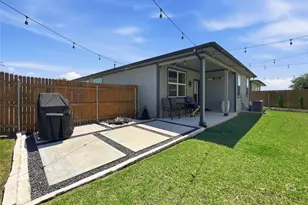 10620 Deaton Ln, Austin, TX 78754 - Photo 16