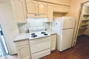 12504 Tree Line Dr, Austin, TX 78729 - Photo 10