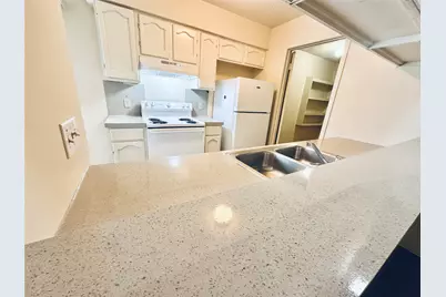 12504 Tree Line Drive #B, Austin, TX 78729 - Photo 6