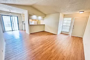 12504 Tree Line Dr, Austin, TX 78729 - Photo 4