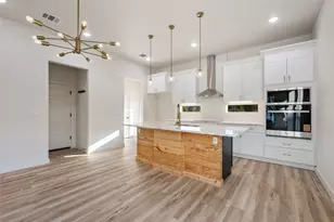 121 Mokolii Ct, Bastrop, TX 78602 - Photo 10