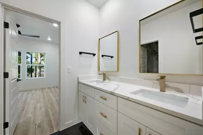 121 Mokolii Court, Bastrop, TX 78602 - Photo 28