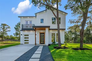 121 Mokolii Ct, Bastrop, TX 78602 - Photo 2