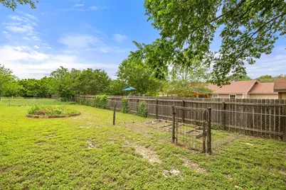 135 Barton Road, San Marcos, TX 78666 - Photo 10