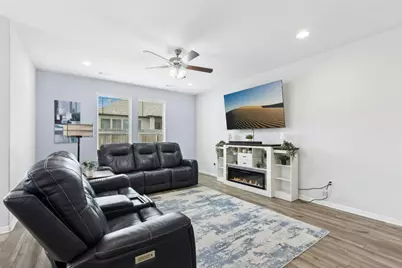 242 Backstays Loop, Kyle, TX 78640 - Photo 14