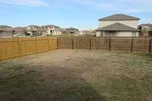 12318 Jamie Dr, Manor, TX 78653 - Photo 34