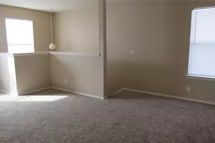 12318 Jamie Dr, Manor, TX 78653 - Photo 8