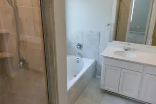 217 Bronco Billy Dr, Jarrell, TX 76537 - Photo 20