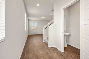 158 Linnet Ln, Kyle, TX 78656 - Photo 4