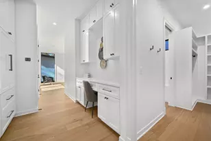 5512 Shoalwood Ave, Austin, TX 78756 - Photo 12