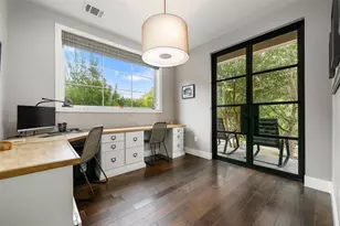 714 Upson St, Austin, TX 78703 - Photo 16