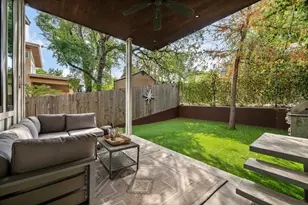 714 Upson St, Austin, TX 78703 - Photo 32