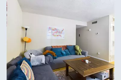 803 W 28th Street #105, Austin, TX 78705 - Photo 2