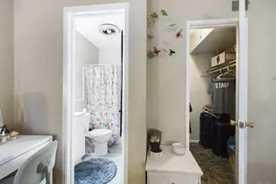 803 W 28th St, Austin, TX 78705 - Photo 16